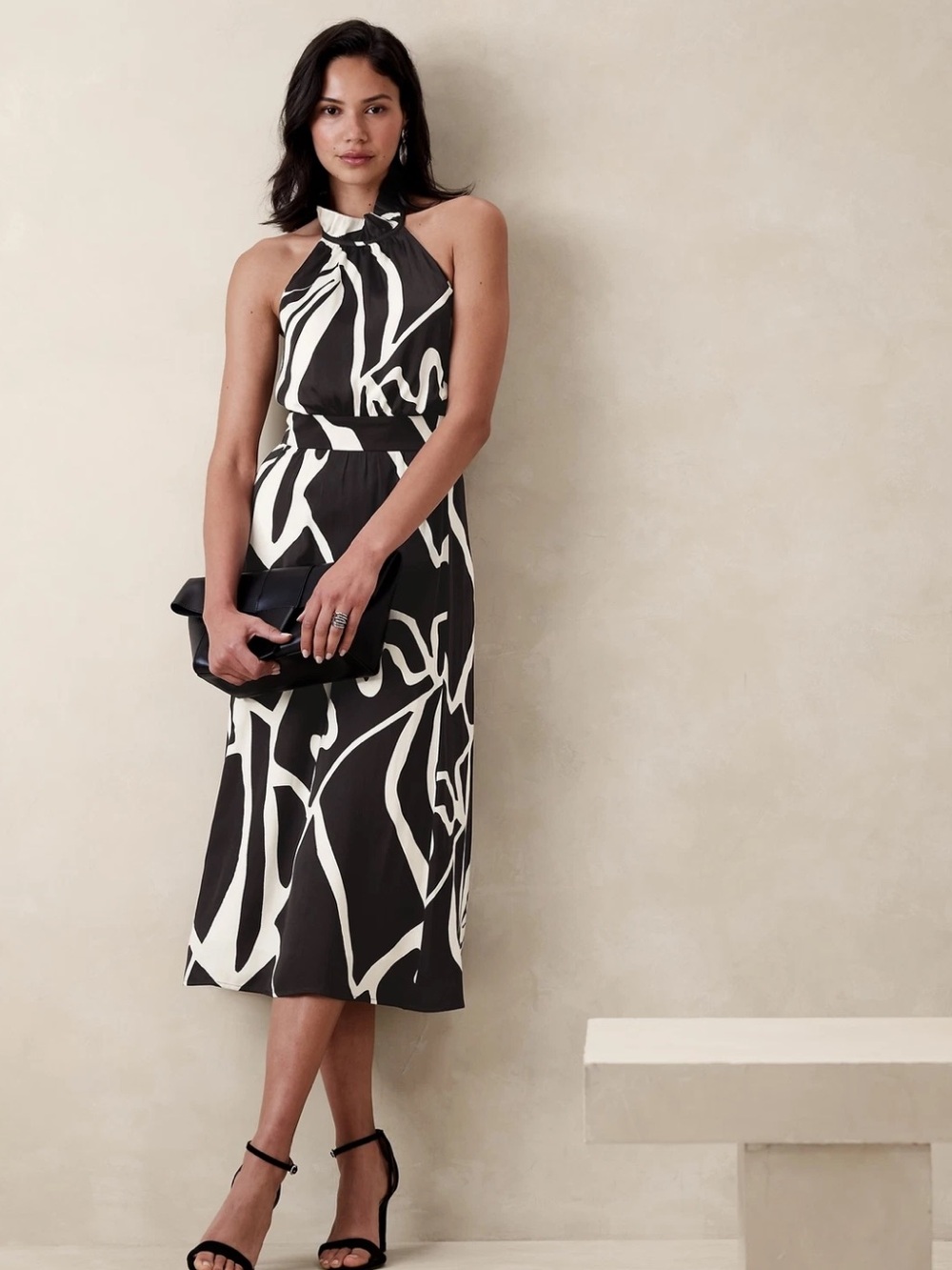Banana Republic Gray/Cream Halter Open Back Midi Dress. Size 4.
